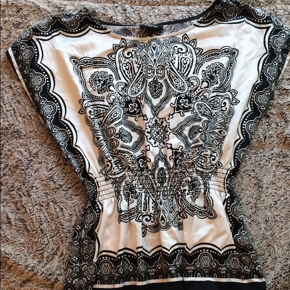 Women’s shirt